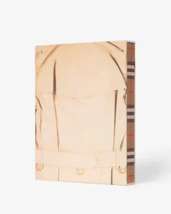 Legends|Assouline Burberry