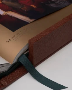 Ultimates|Assouline Football: The Impossible Collection