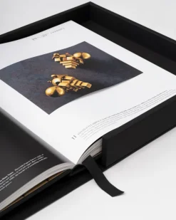 Ultimates|Assouline Gold: The Impossible Collection (Special Edition)